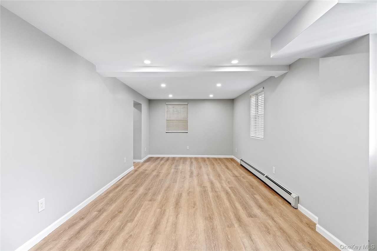 5 Lakeview Ave - Photo 4 of 11