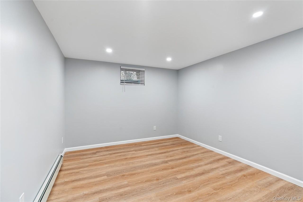 5 Lakeview Ave - Photo 7 of 11