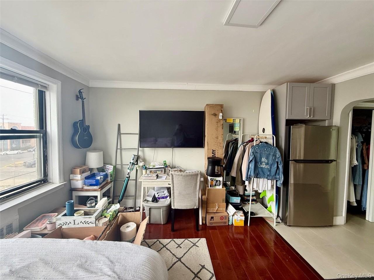 302 E Broadway Apt 1e - Photo 5 of 18