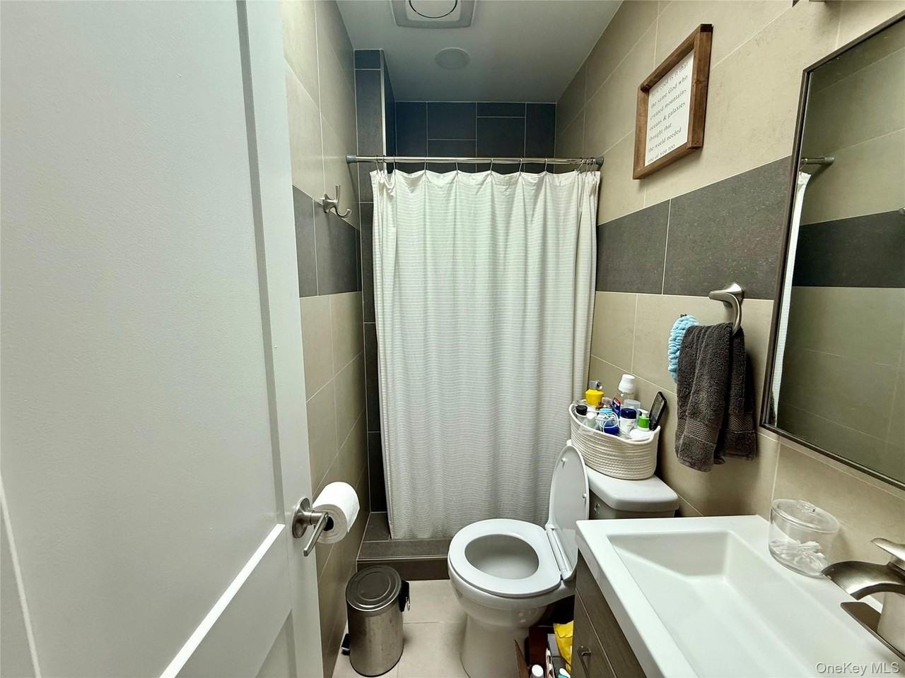 302 E Broadway Apt 1e - Photo 7 of 18