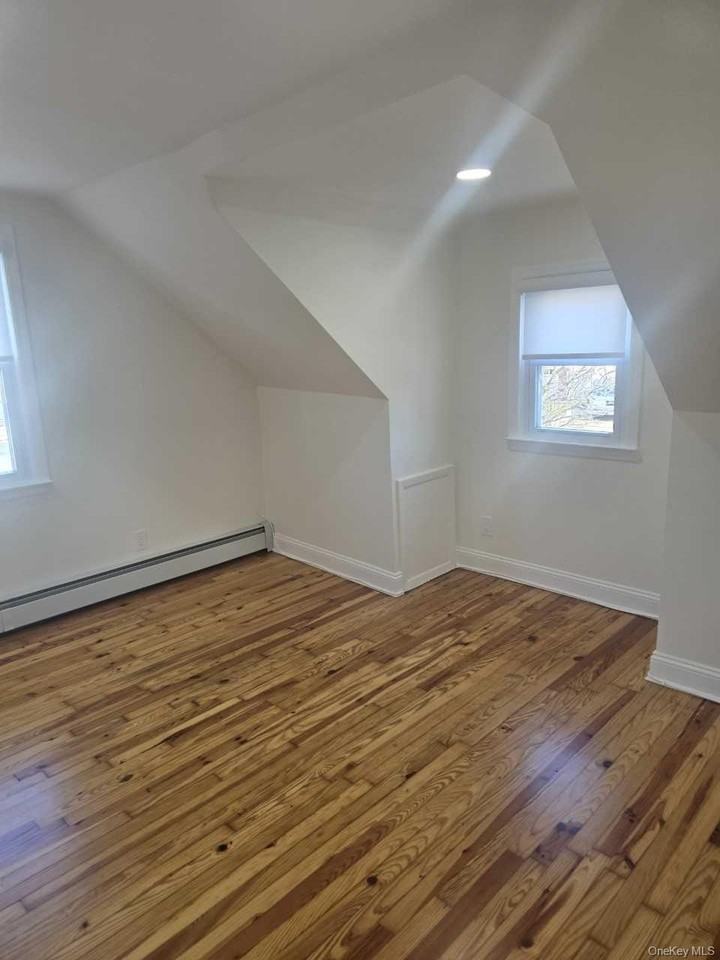 119 Crown Ave 2nd Fl - Photo 2 of 7