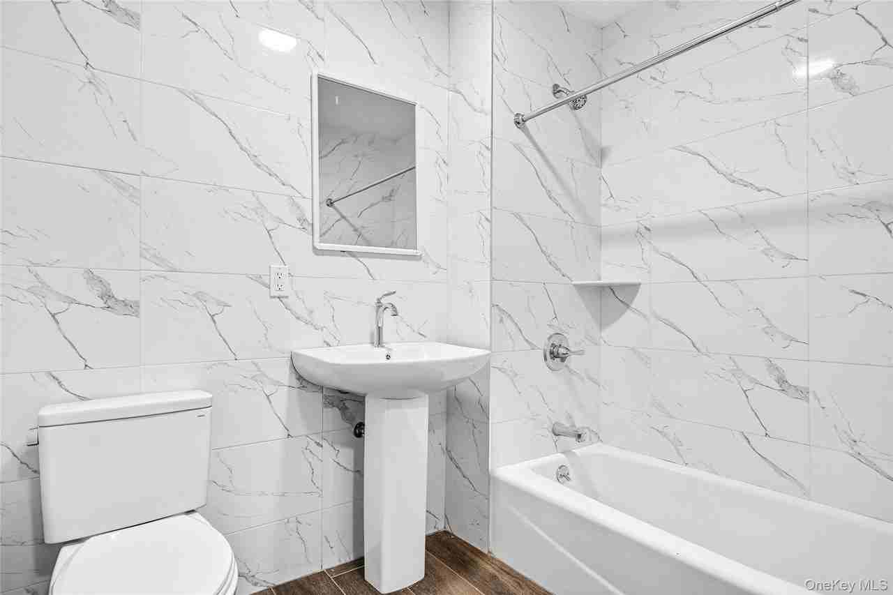 1591 Jesup Ave Unit 4b - Photo 4 of 6