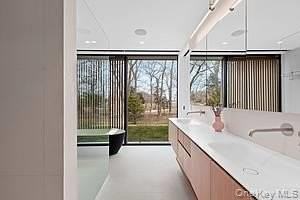 1080 Springs Fireplace Rd - Photo 6 of 19