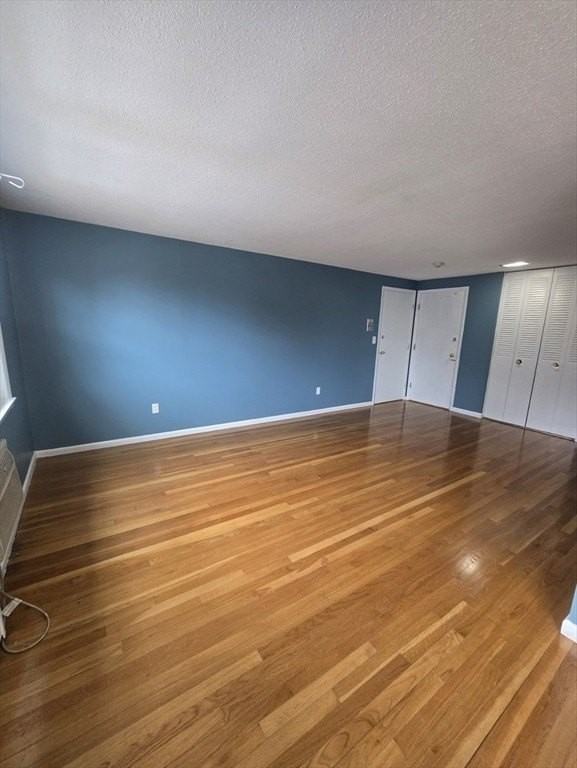 180 Nesmith St Apt 11 - Photo 3 of 21