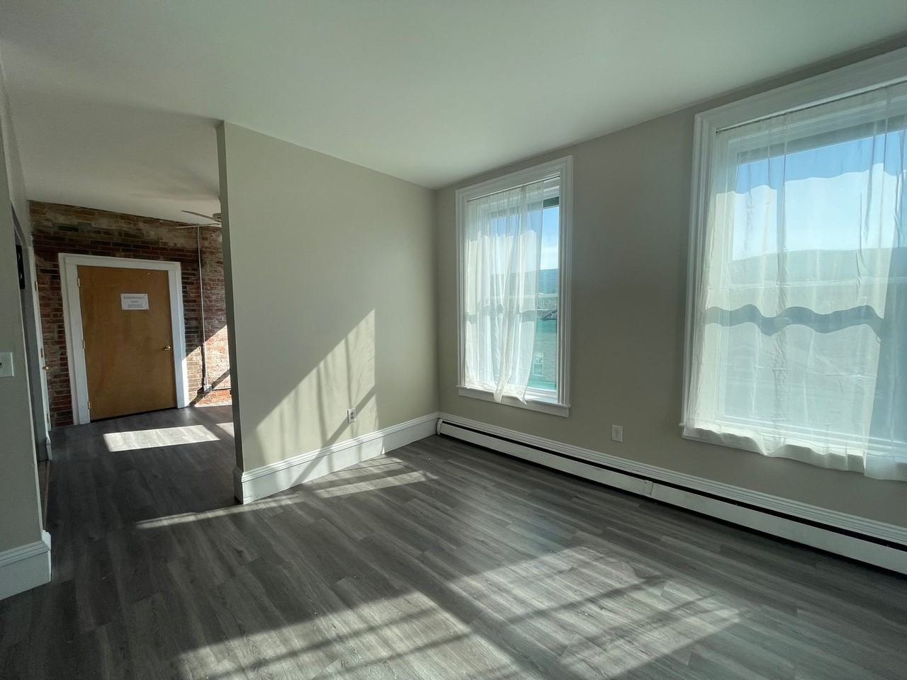 72 Park St #301 - Photo 6 of 16