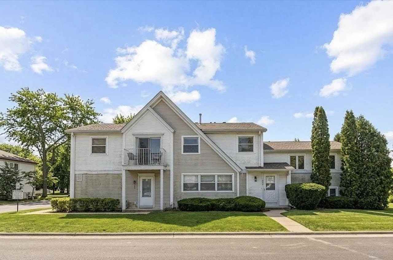 262 Inverrary Ln - Photo 2 of 25