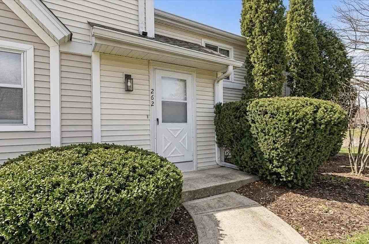 262 Inverrary Ln - Photo 3 of 25