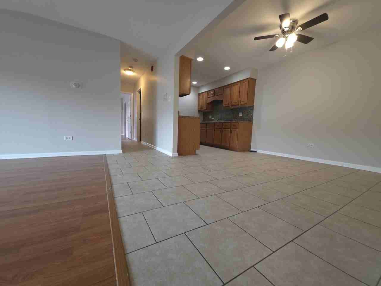 412 E Bailey Rd Apt 101 - Photo 4 of 12