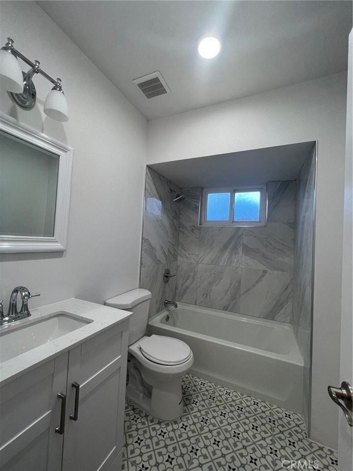 2228 Ridgeview Ter - Photo 5 of 10