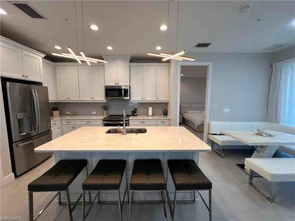 2653 Seychelles Cir #2108 - Photo 2 of 19
