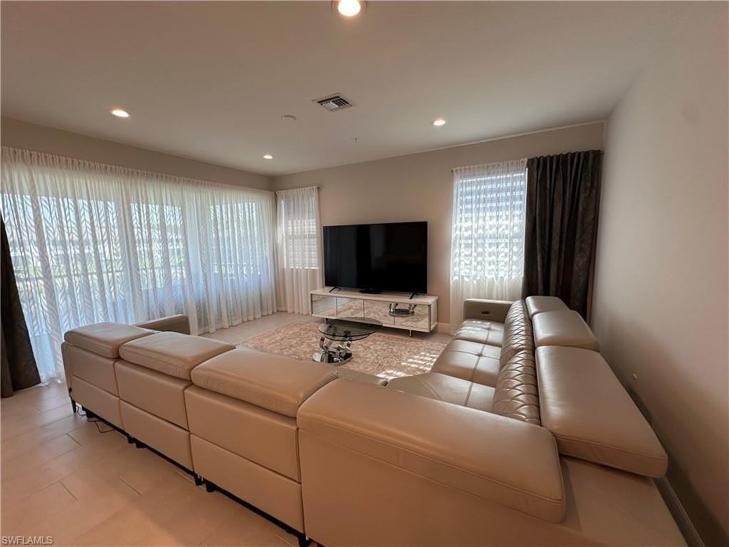 2653 Seychelles Cir #2108 - Photo 6 of 19