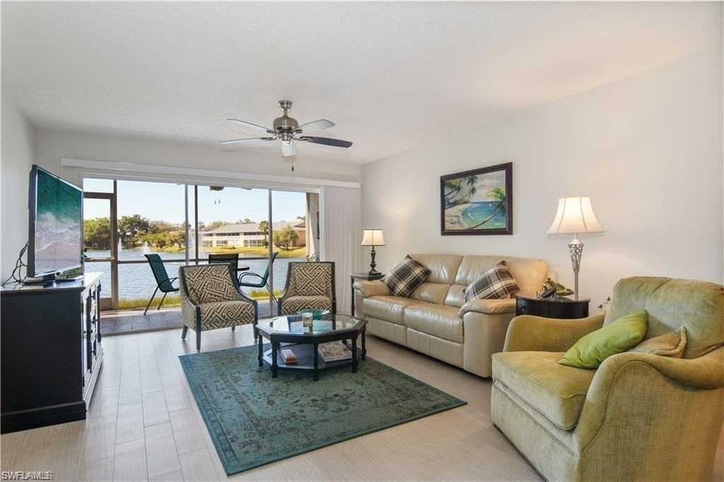 1250 Yesica Ann Cir #E102 - Photo 6 of 16