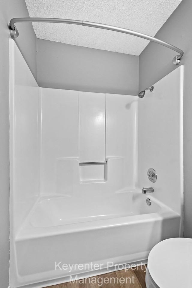 4451 W Acoma St - Photo 4 of 39