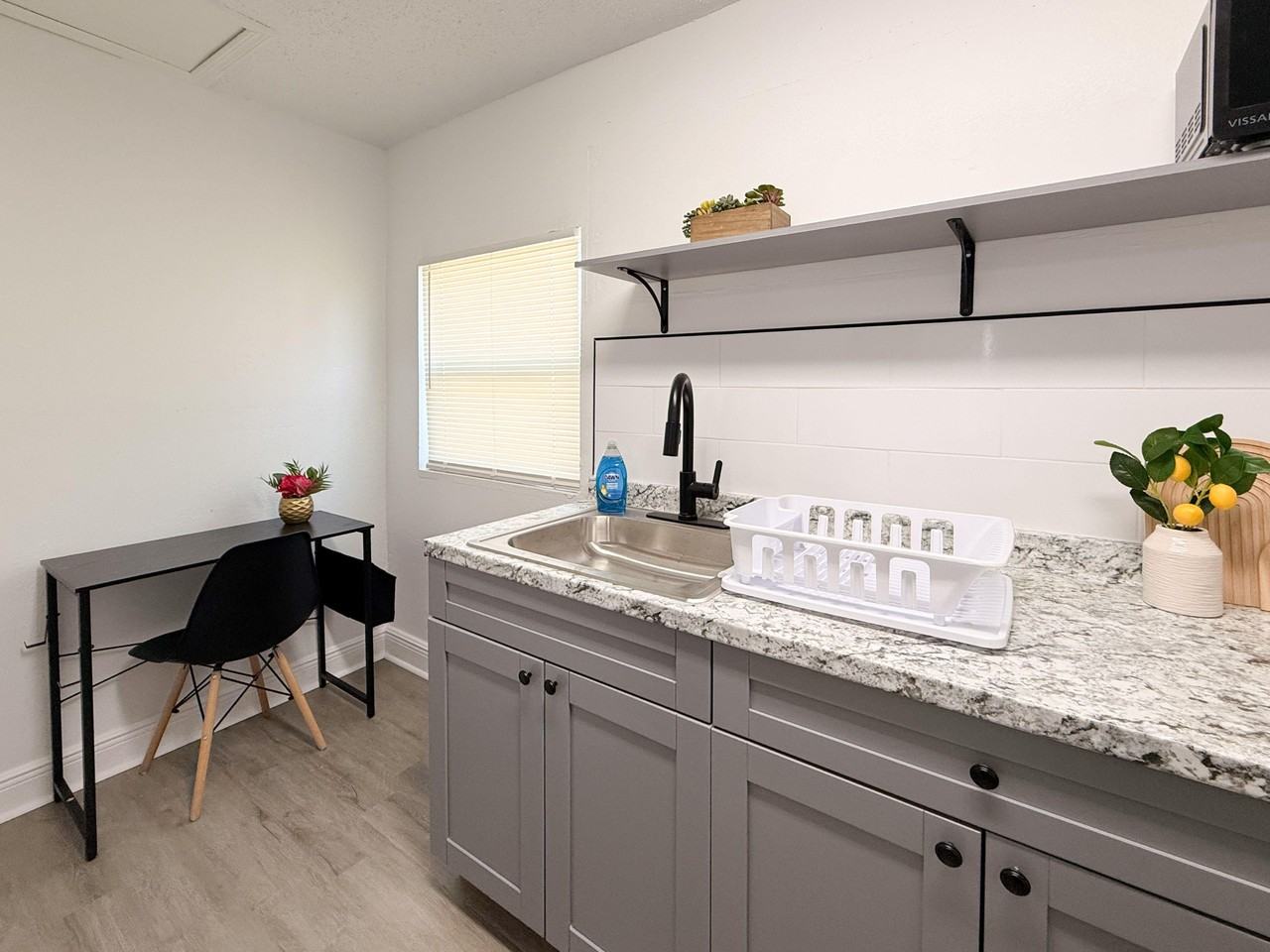 W Main St - Photo 5 of 9