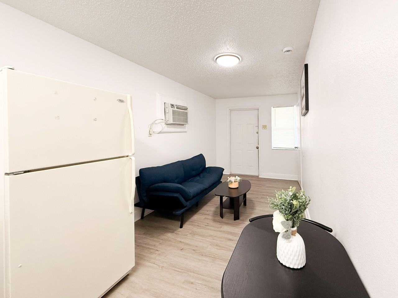 W Main St - Photo 6 of 9