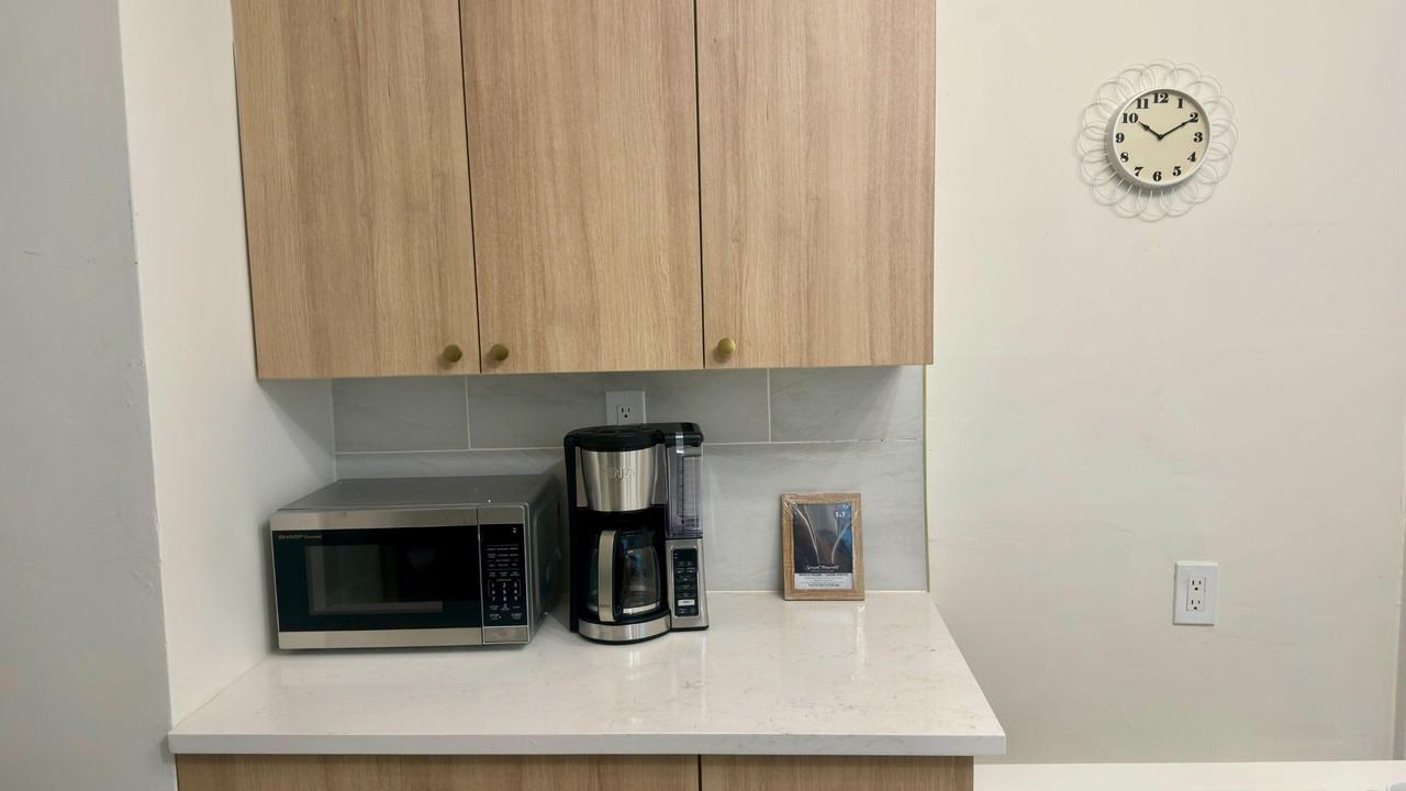 Goldsmith Ave - Photo 7 of 50