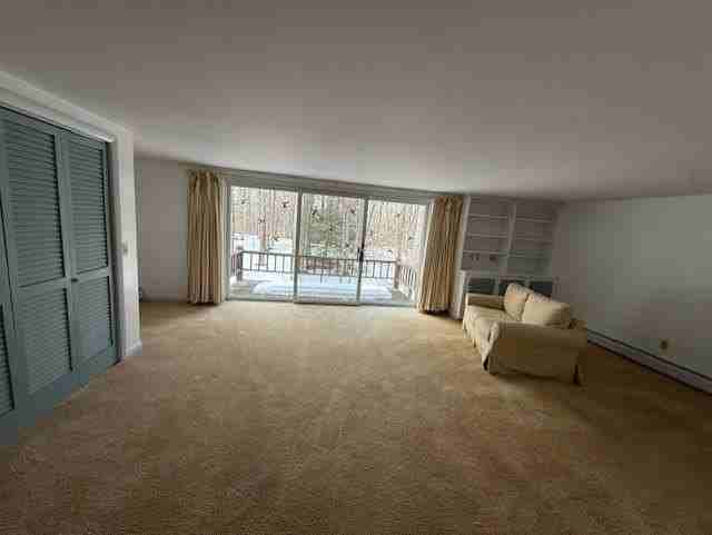 326 Old Main St - Photo 5 of 15