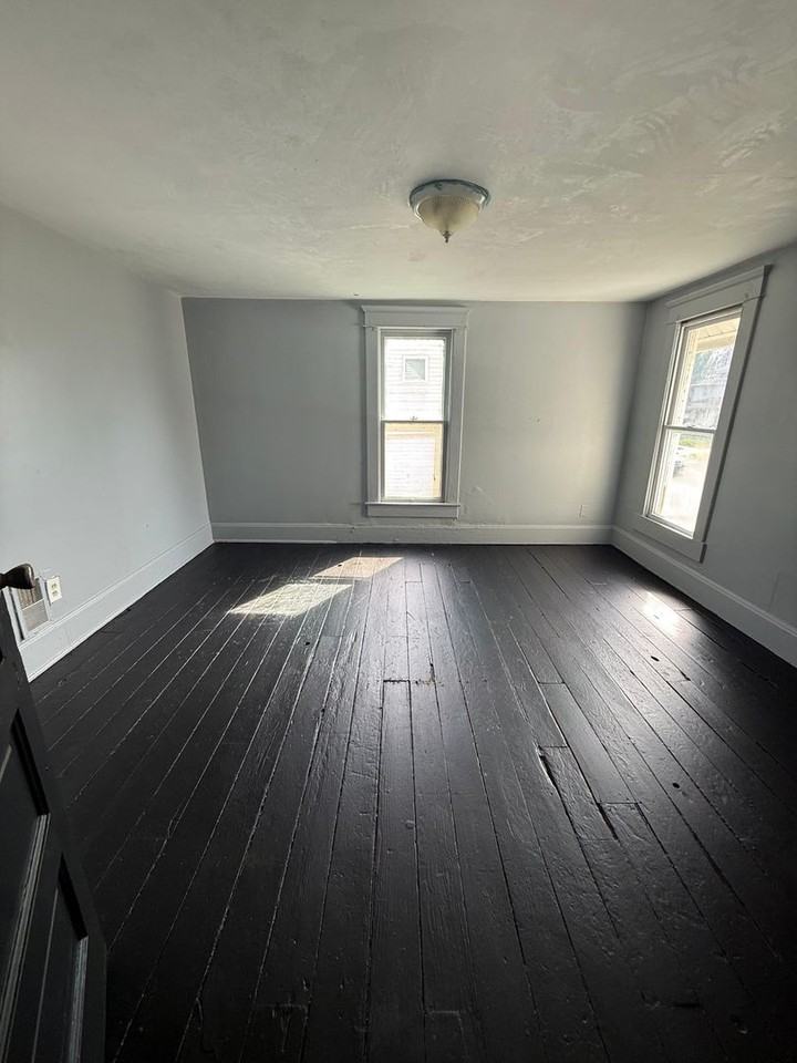 334 Woods Ave - Photo 6 of 6