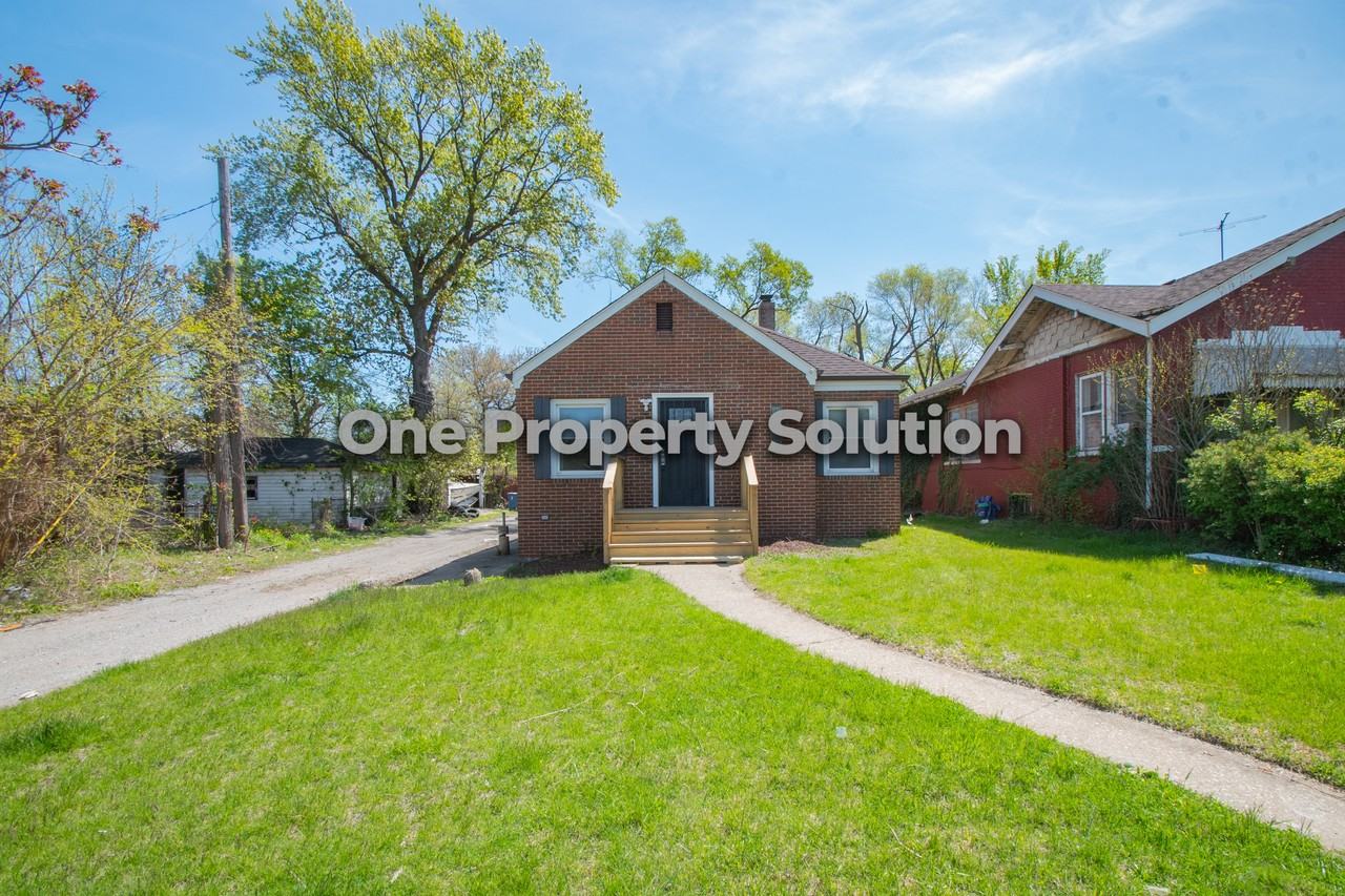 721 Ohio St #1 - Photo 2 of 24