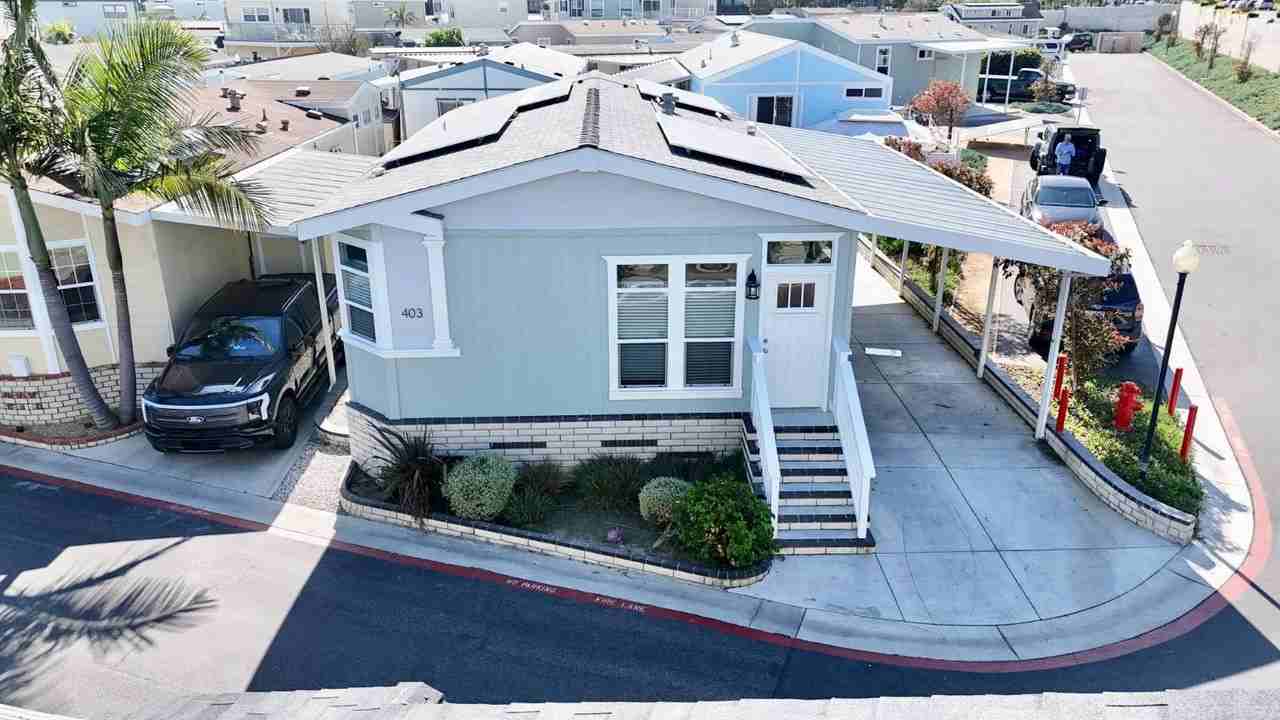 80 Huntington St #403 - Photo 2 of 42