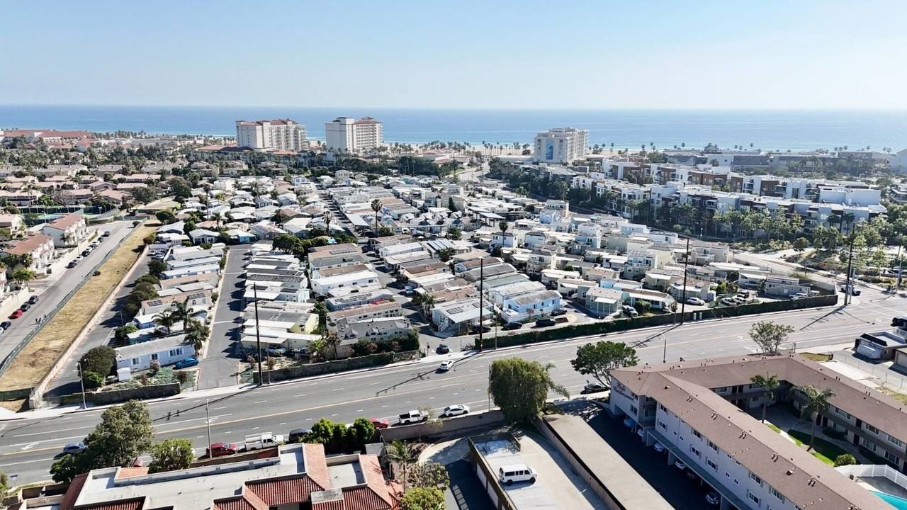 80 Huntington St #403 - Photo 6 of 42