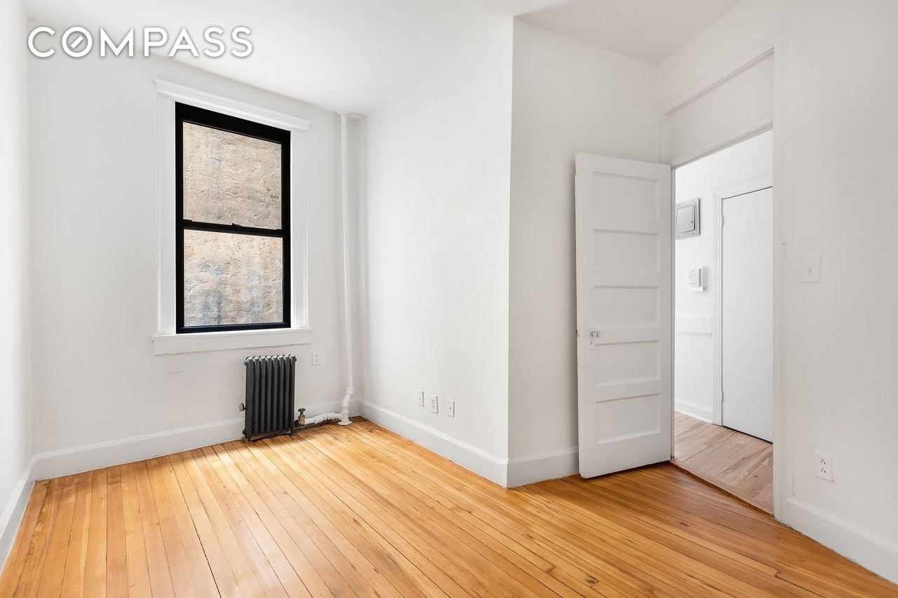 149 Sullivan St #3D - Photo 5 of 11
