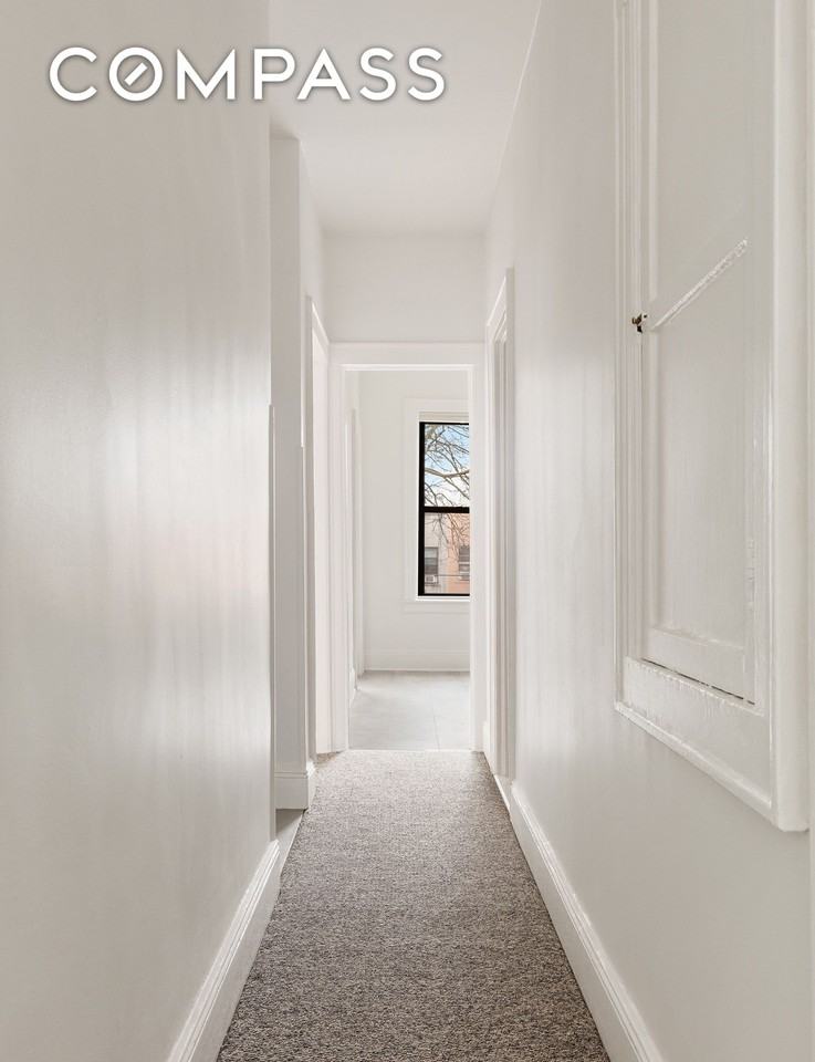 542 17th St #2 - Photo 4 of 6