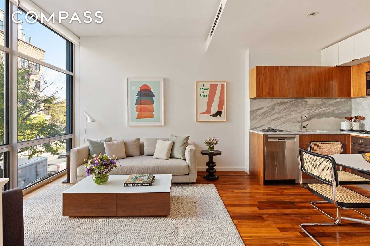 280 Metropolitan Ave #2A - Photo 2 of 10