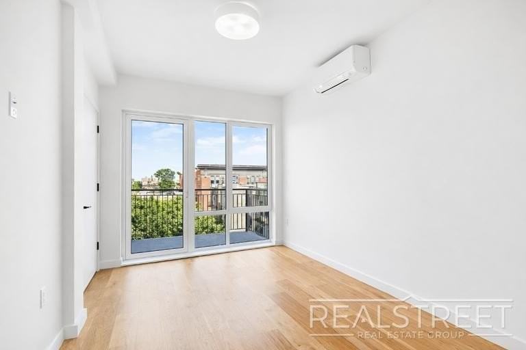 105 Rogers Ave #602 - Photo 5 of 13