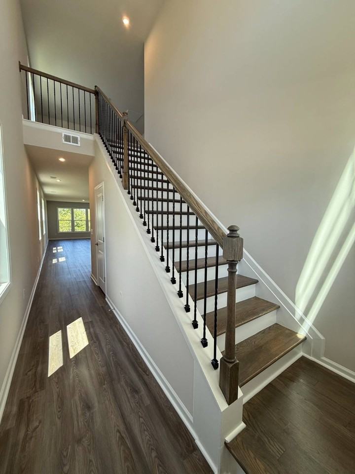 749 Count Fleet Ct - Photo 3 of 24