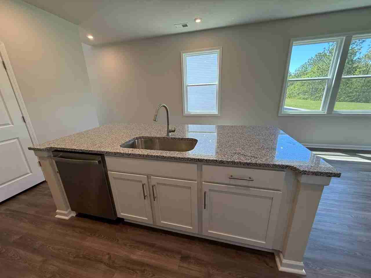 749 Count Fleet Ct - Photo 7 of 24