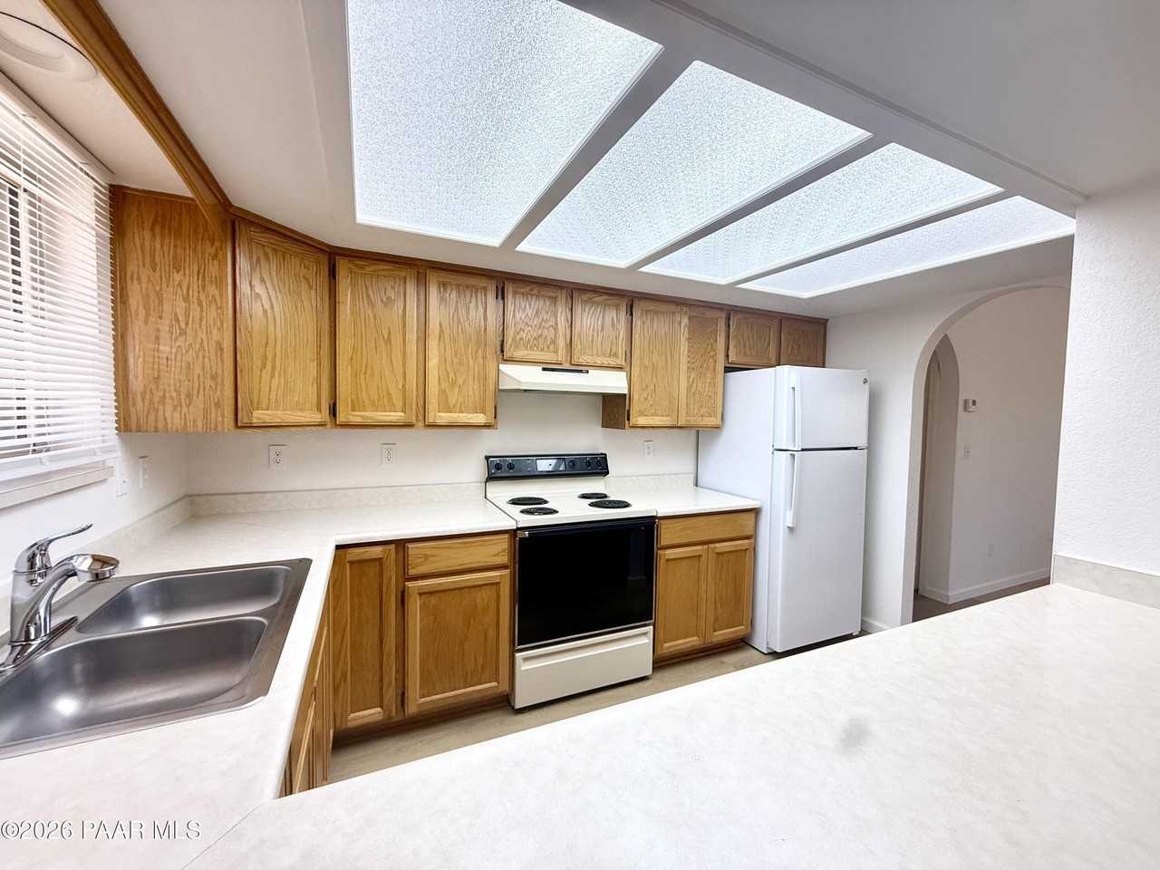 4150 N Kachina Way - Photo 4 of 20