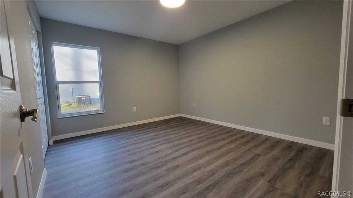 7061 N Outrigger Ter - Photo 7 of 11