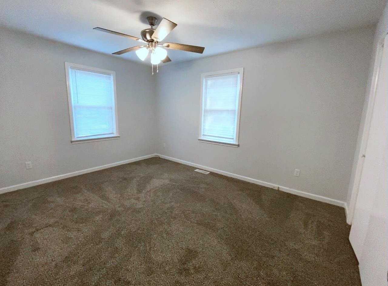 2964 Dye Ford Rd - Photo 6 of 9