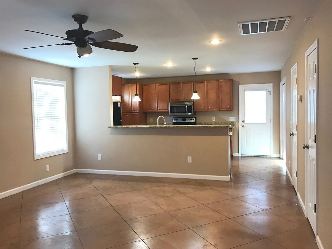 3102 Emanuel Church Rd Apt A - Photo 4 of 11