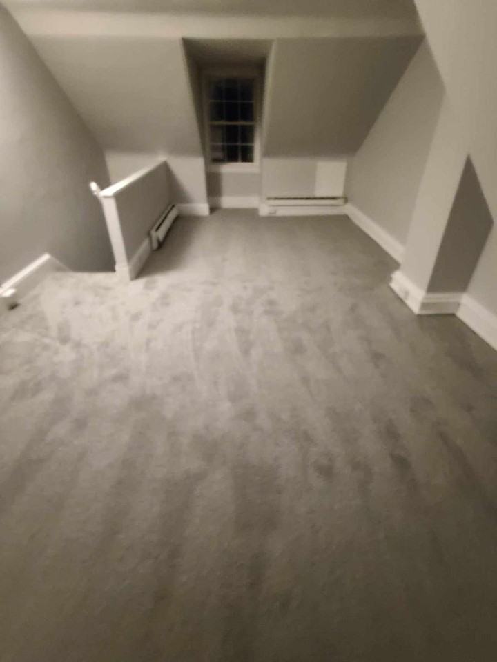 339 E Marion St - Photo 7 of 9