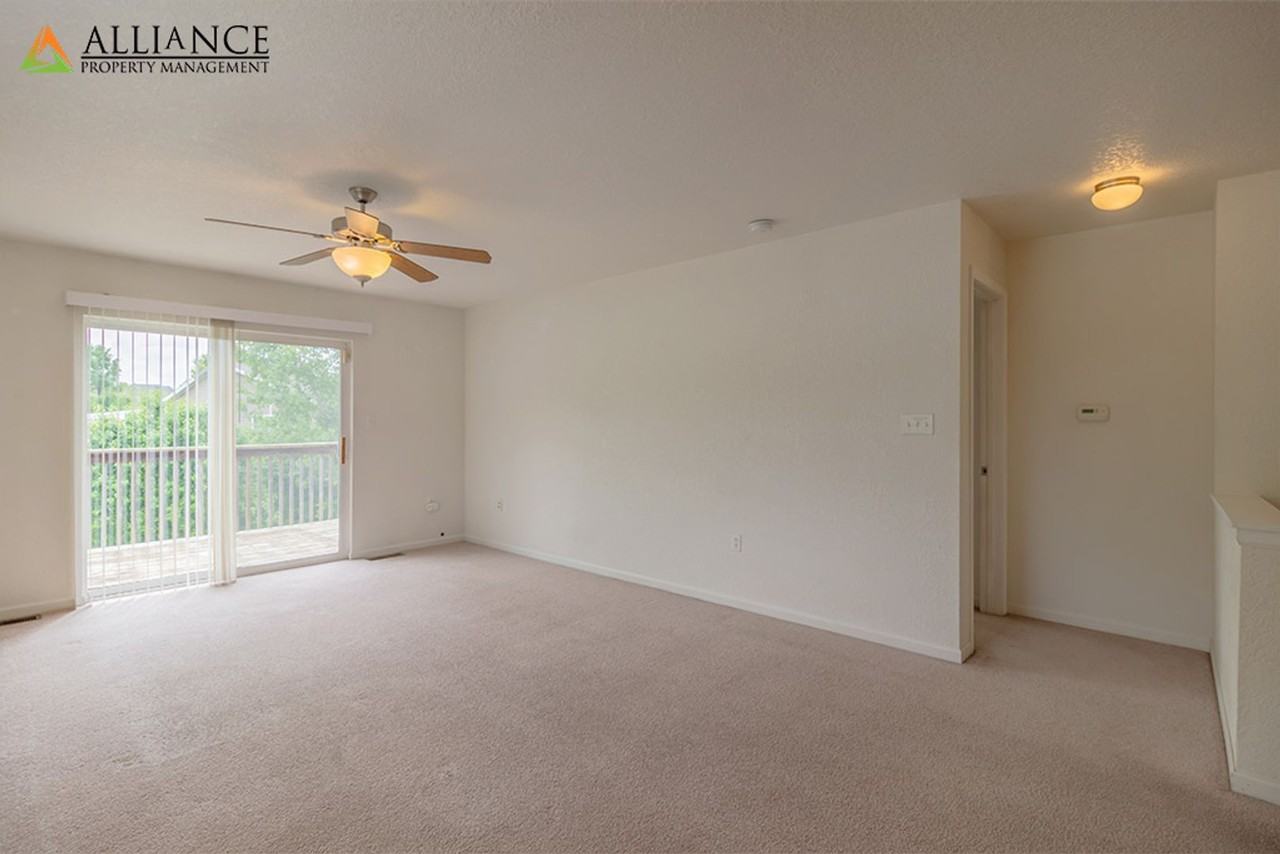 1324 Christy Dr - Photo 5 of 31