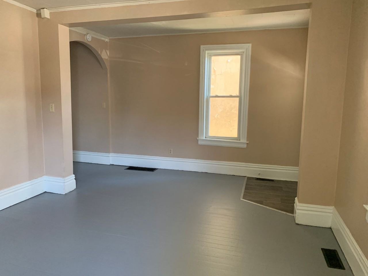 1713 Lynn St - Photo 3 of 14