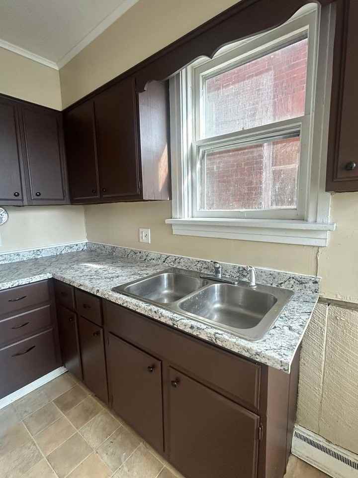 46 N 34th St - Photo 7 of 17