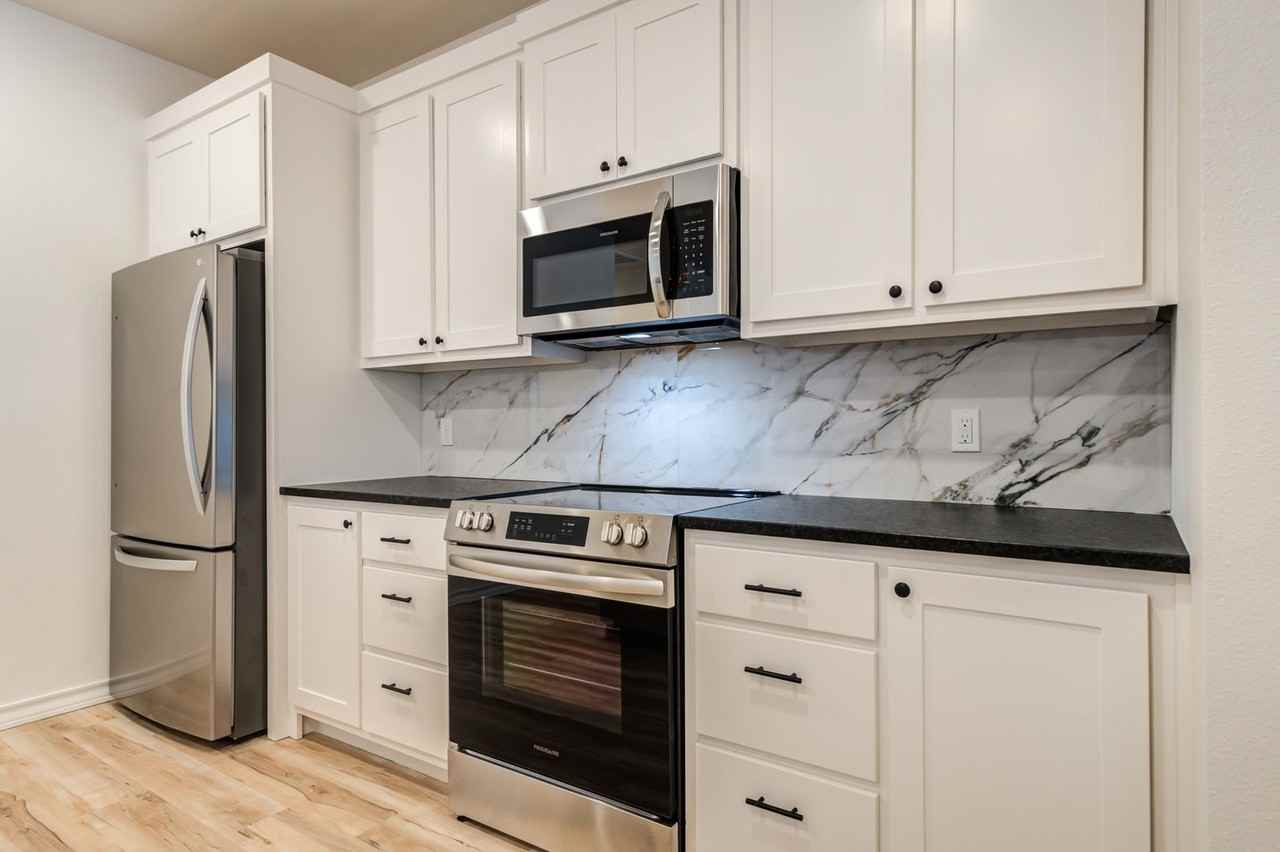 5829 Virginia Ave - Photo 6 of 22