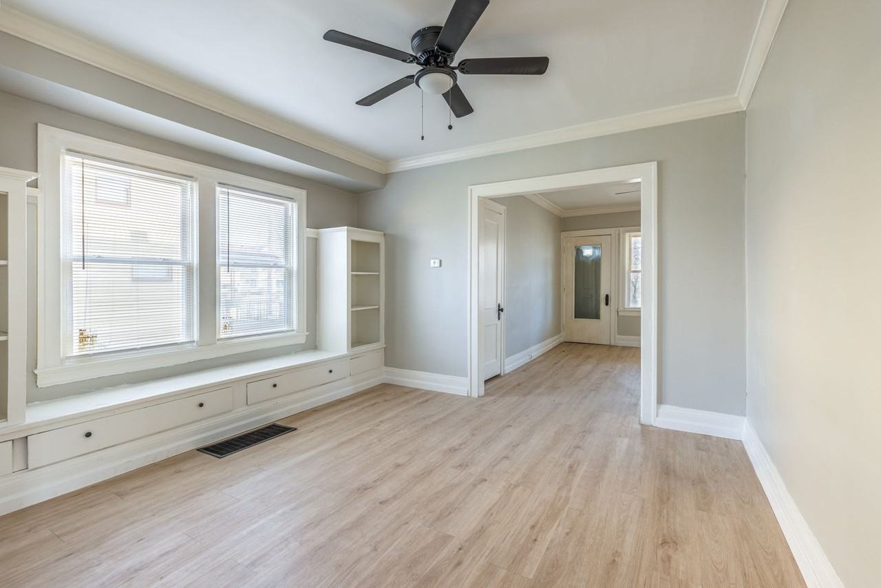 3218 E 117th St - Photo 6 of 12