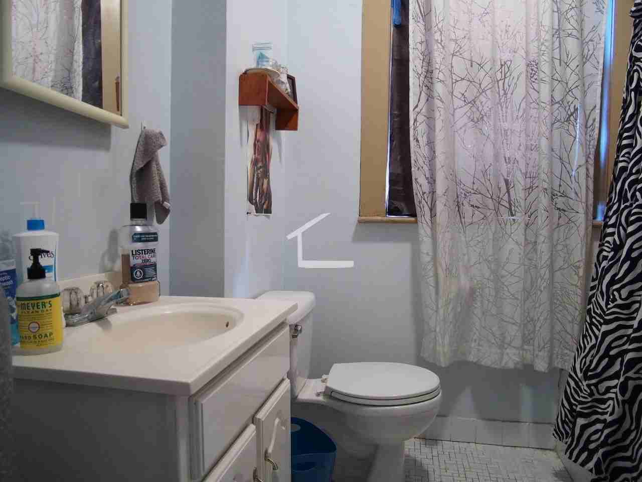 18 Glenville Ave - Photo 5 of 8