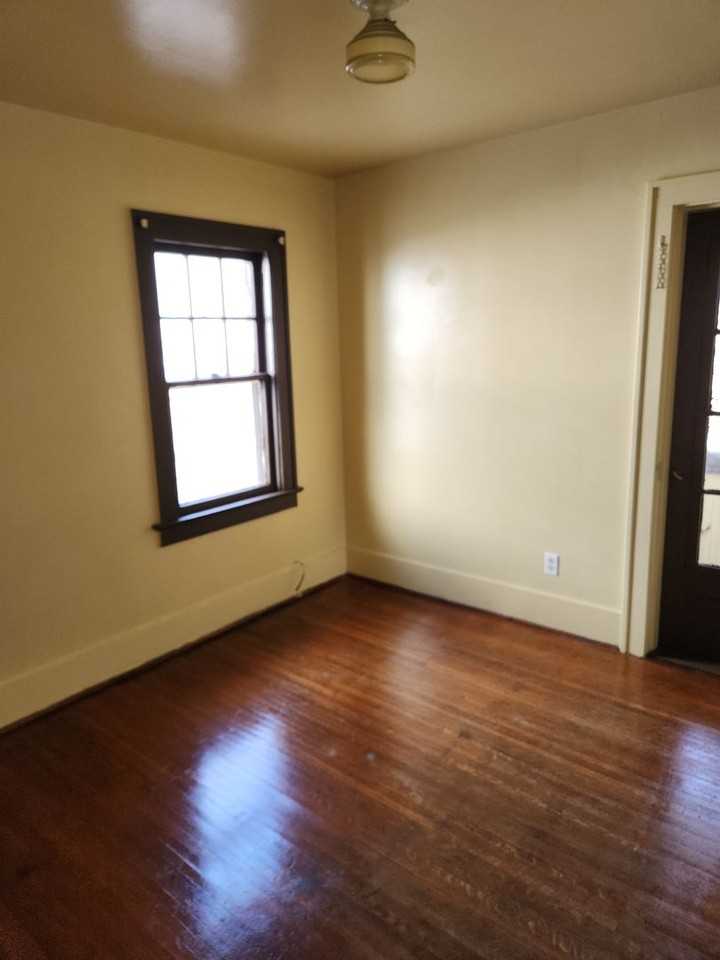 108/110 Shelter Street - Photo 5 of 19