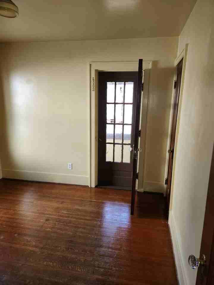 108/110 Shelter Street - Photo 6 of 19