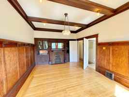 featured image of 927 Lincoln Way