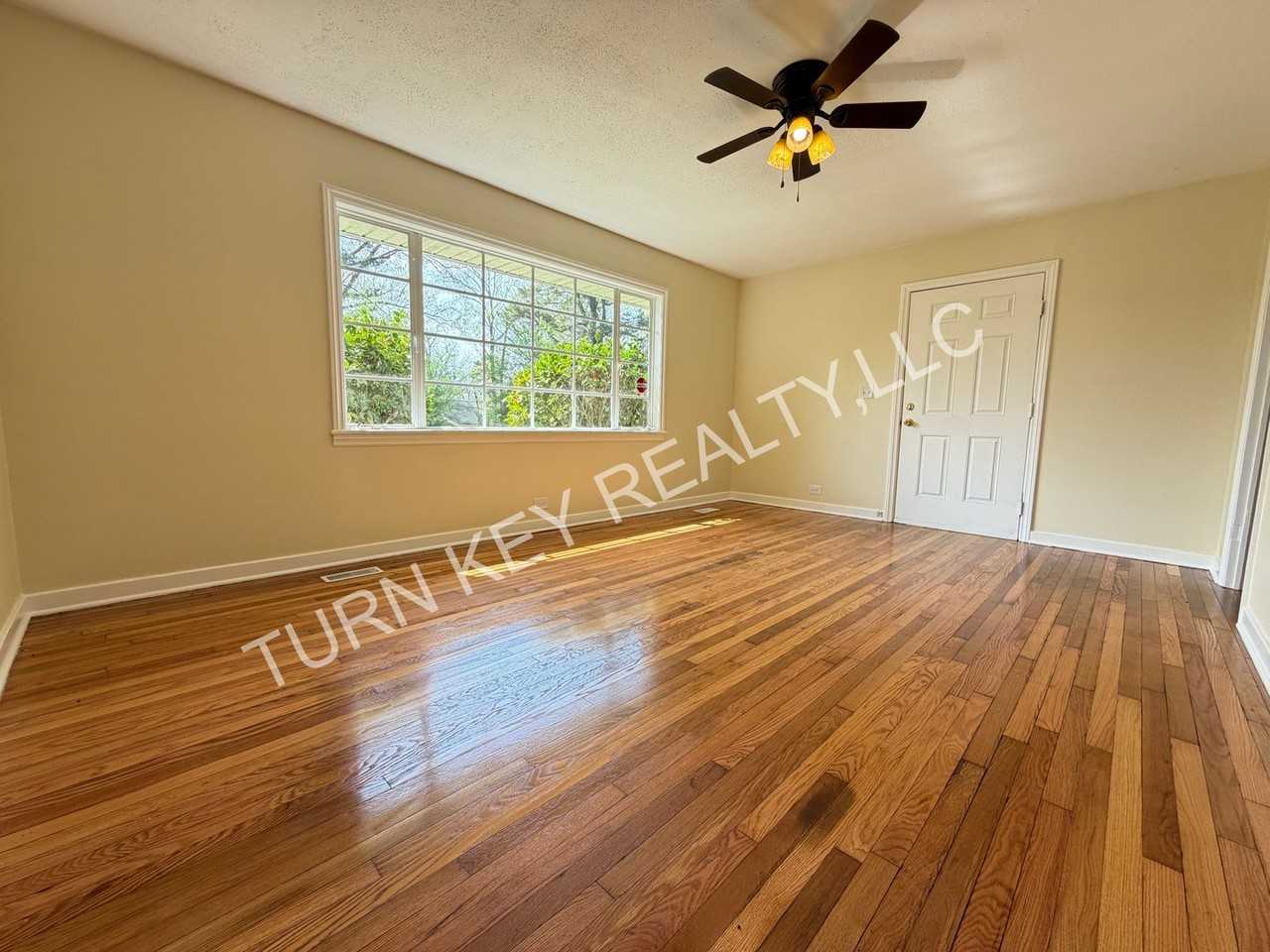 3920 Old Jasper Hwy - Photo 4 of 14