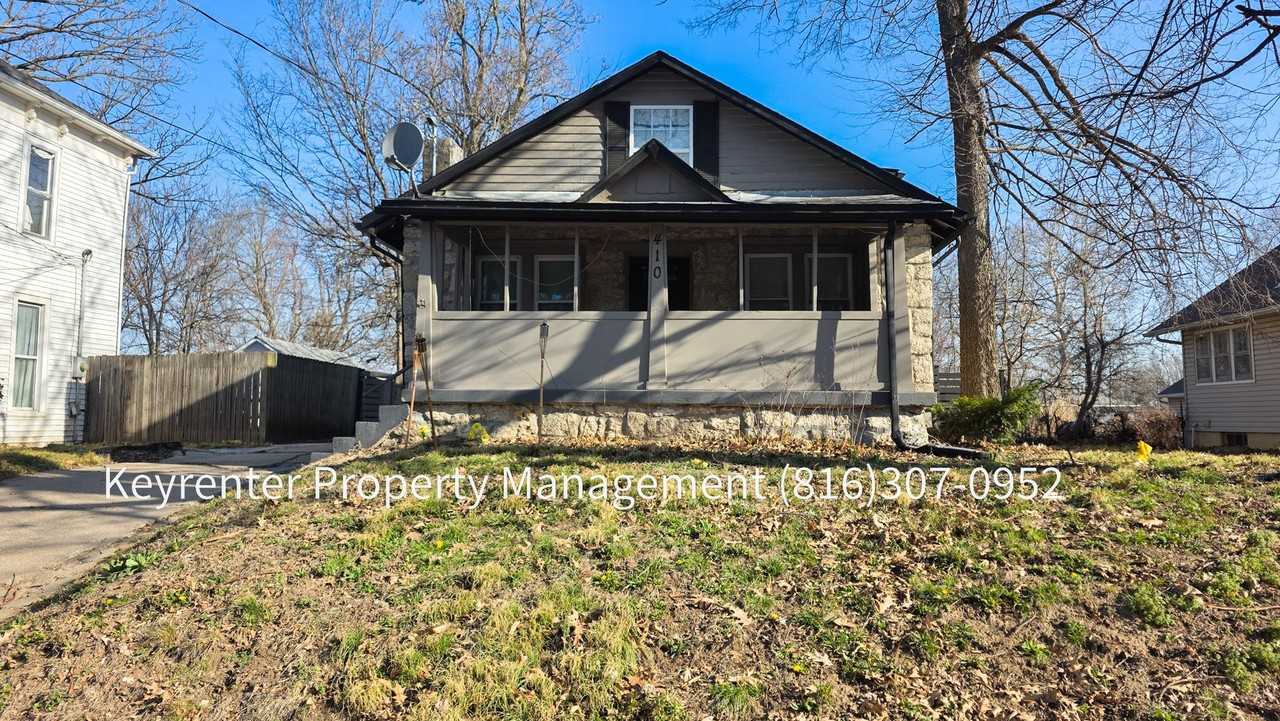 410 E Kansas Ave - Photo 3 of 24