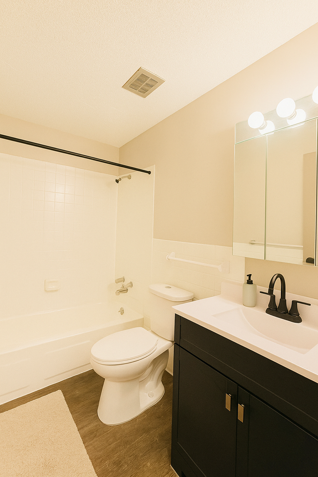 Village Creek Manor (2 of 2) - Photo 7 of 9