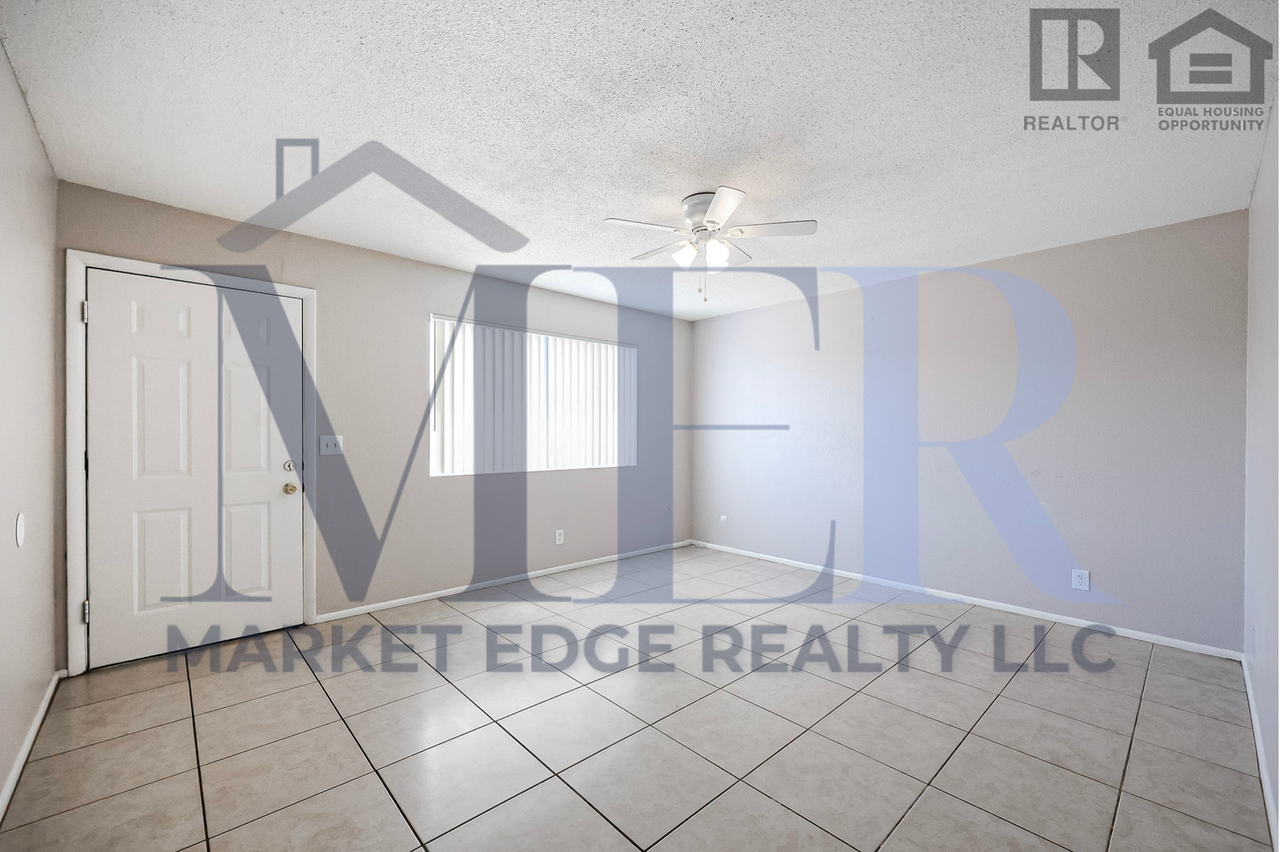 3340 W Columbine Dr - Photo 7 of 50