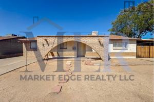 featured image of 3414 W Cactus Rd